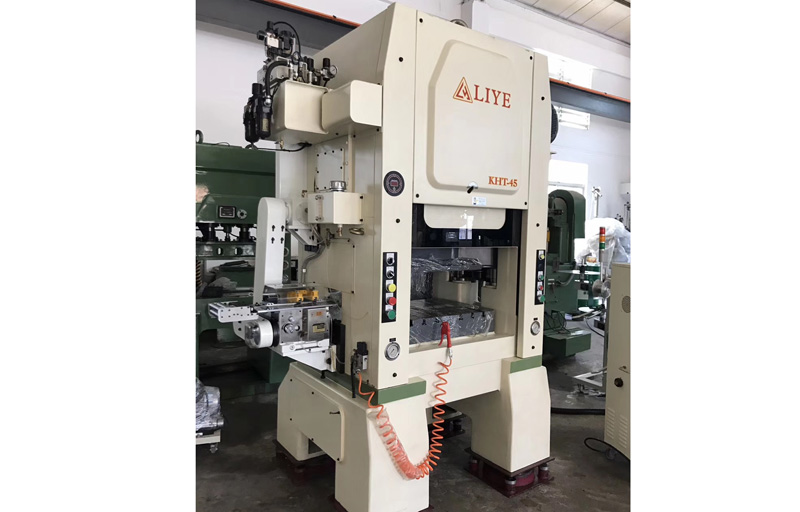 影響衝壓91香蕉视频污污的送料精度有哪些因數造成?